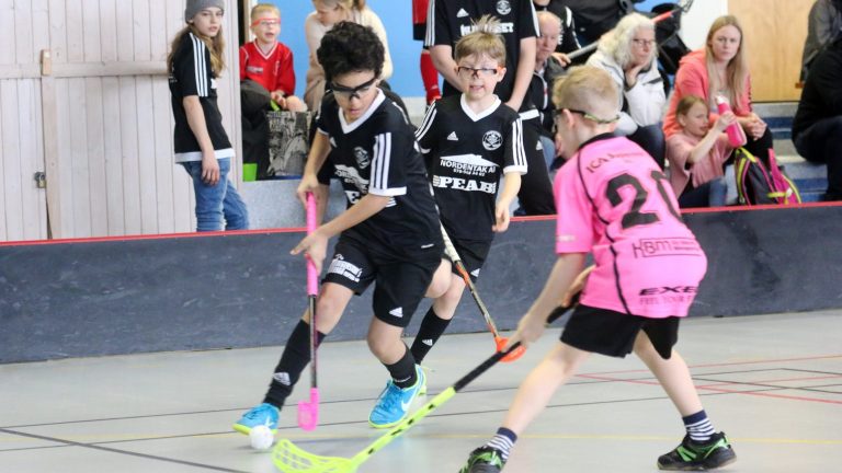 Filipstads innebandyklubb öppnar dörrarna för fler barn