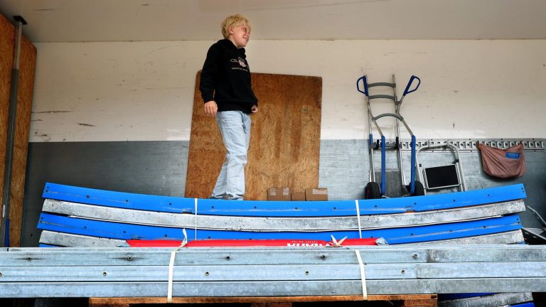 Vince, 10, fick sin isrink i Lindsdal